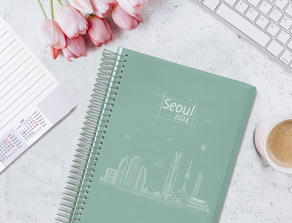 AGENDA ESPIRAL LIDERPAPEL GAZI A4 2024 DIA PAGINA PORTADA POLIPROPILENO PAPEL 70 GR SEOUL