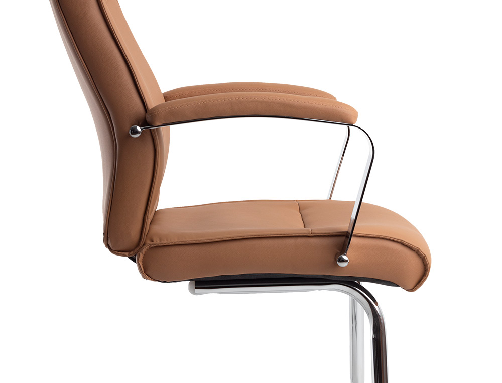 SILLA Q-CONNECT ESCRITORIO MOD ENA SIMIL PIEL BASE METALICA ALT MAX 1050 ANC 630 PROF 650 COLOR CREMA